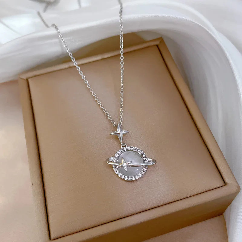Planet Saturn Titanium Steel Chain Necklace Women'S Light Luxury Transparent Crystal Sweet Cool Clavicle Neck Chain Jewelry