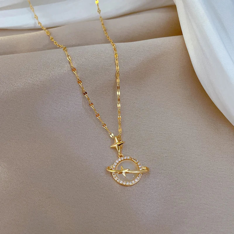 Planet Saturn Titanium Steel Chain Necklace Women'S Light Luxury Transparent Crystal Sweet Cool Clavicle Neck Chain Jewelry
